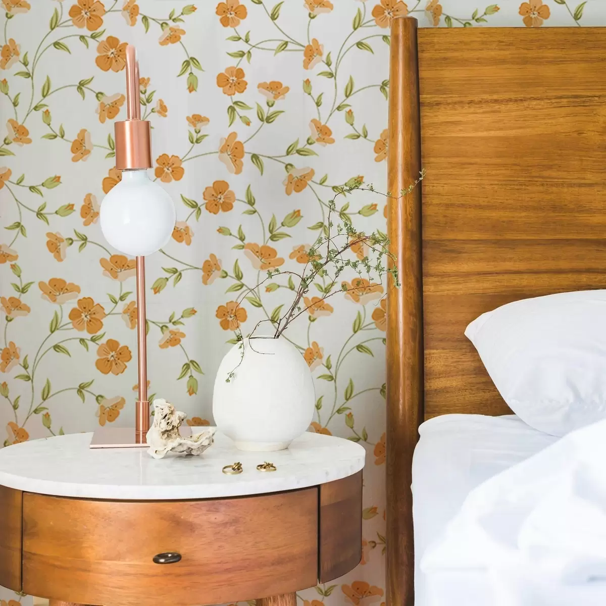 Pozadina Narančasto cvijeće na bijeloj pozadini a00015