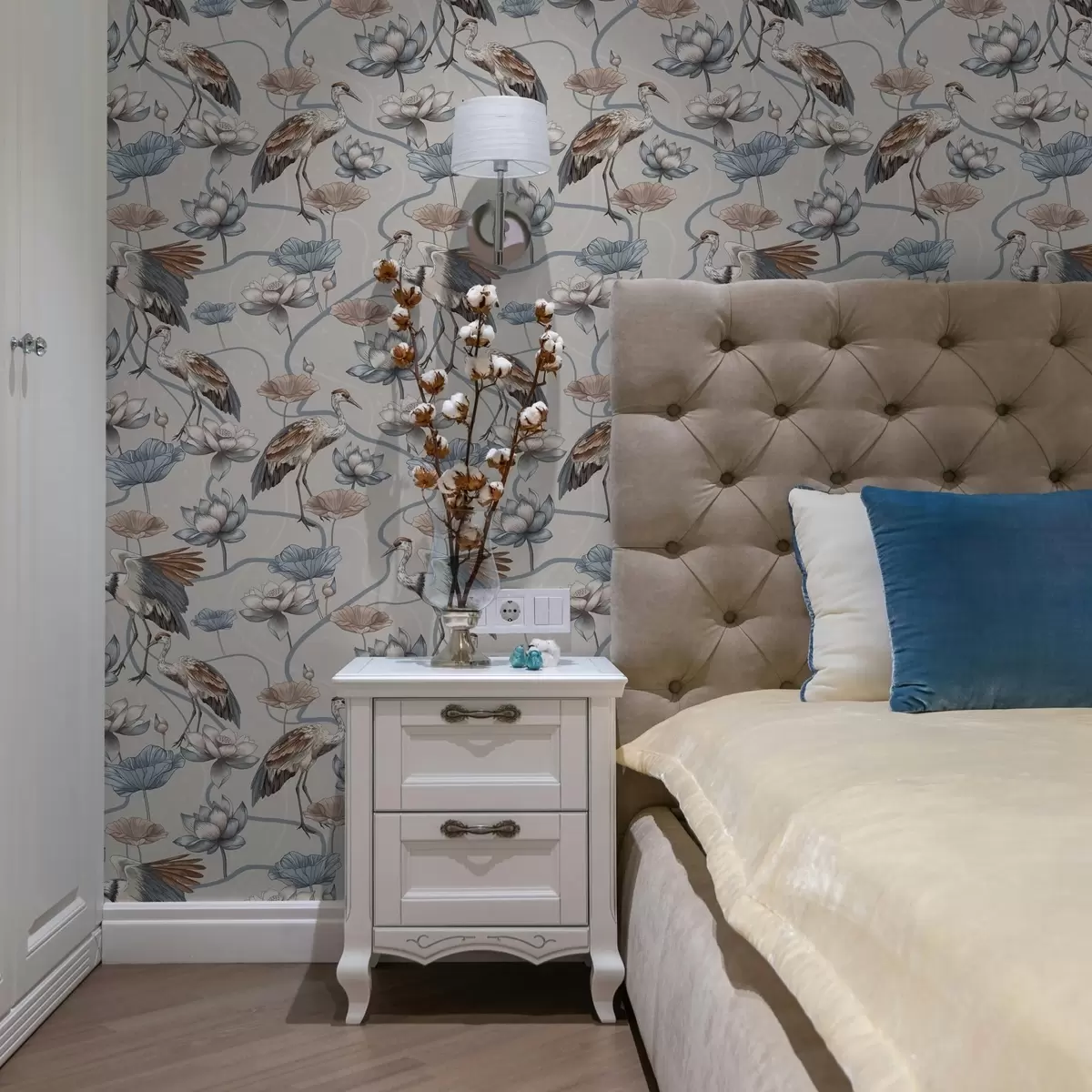 Pozadina Kompozicija sa ždralovima i lotosima u pastelnim bojama a00064