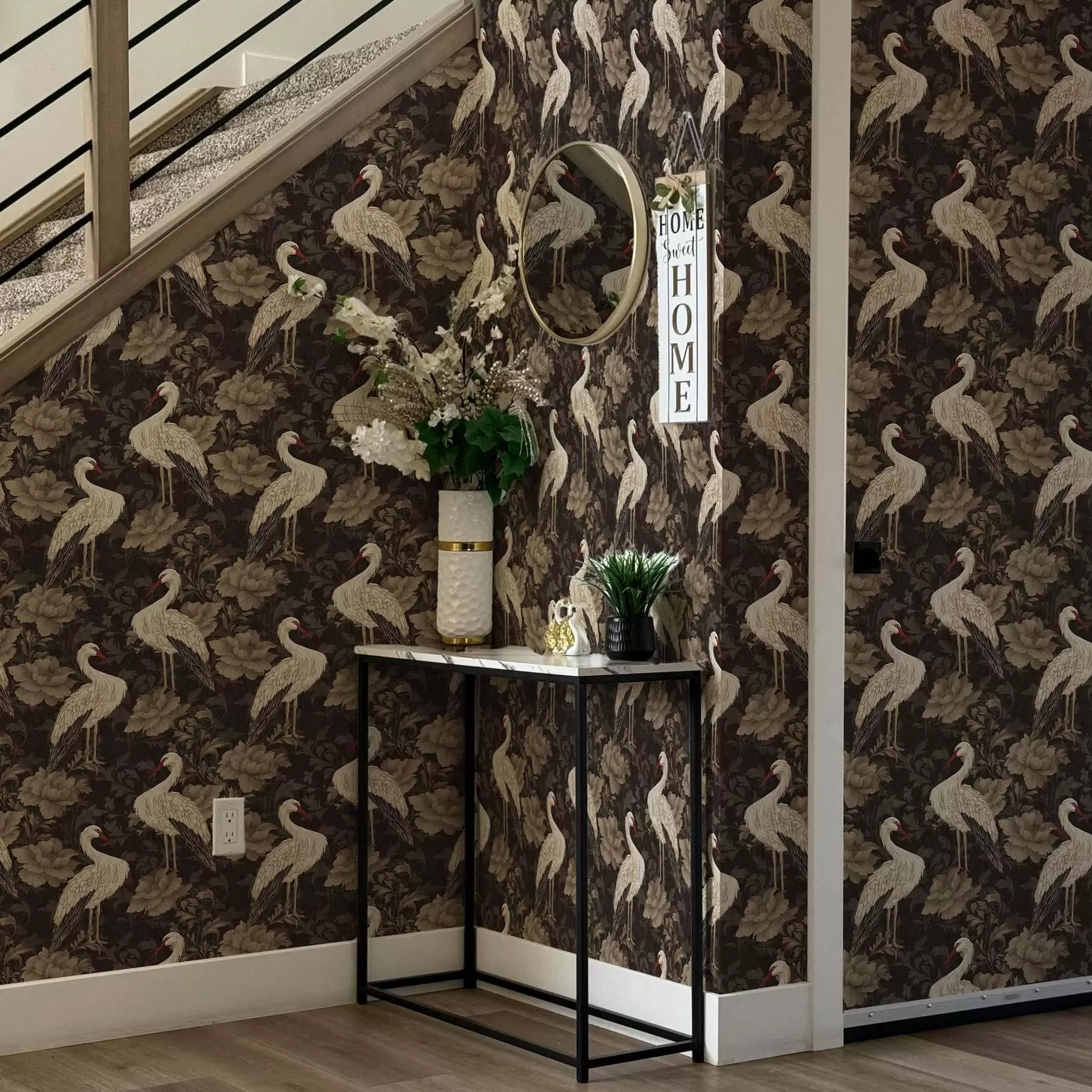 zidne murale Ždralovi među velikim cvjetovima u klasičnoj pastelnoj paleti a00108