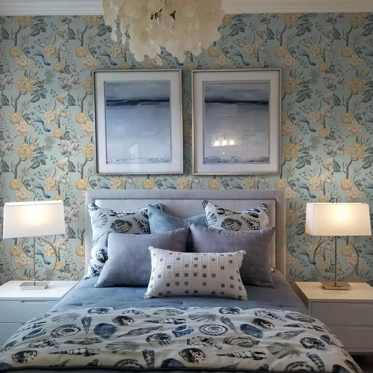 Pozadina Cvijeće i ptice na plavoj pozadini a00134