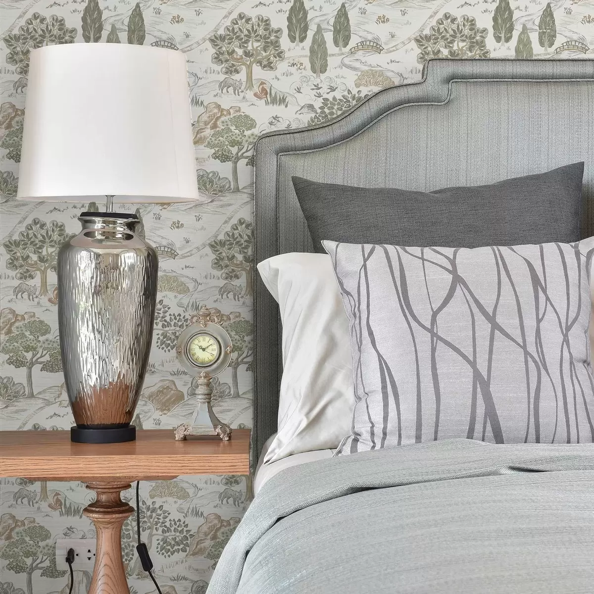 Pozadina Bajkovita karta prirode sa životinjama i drvećem a00177