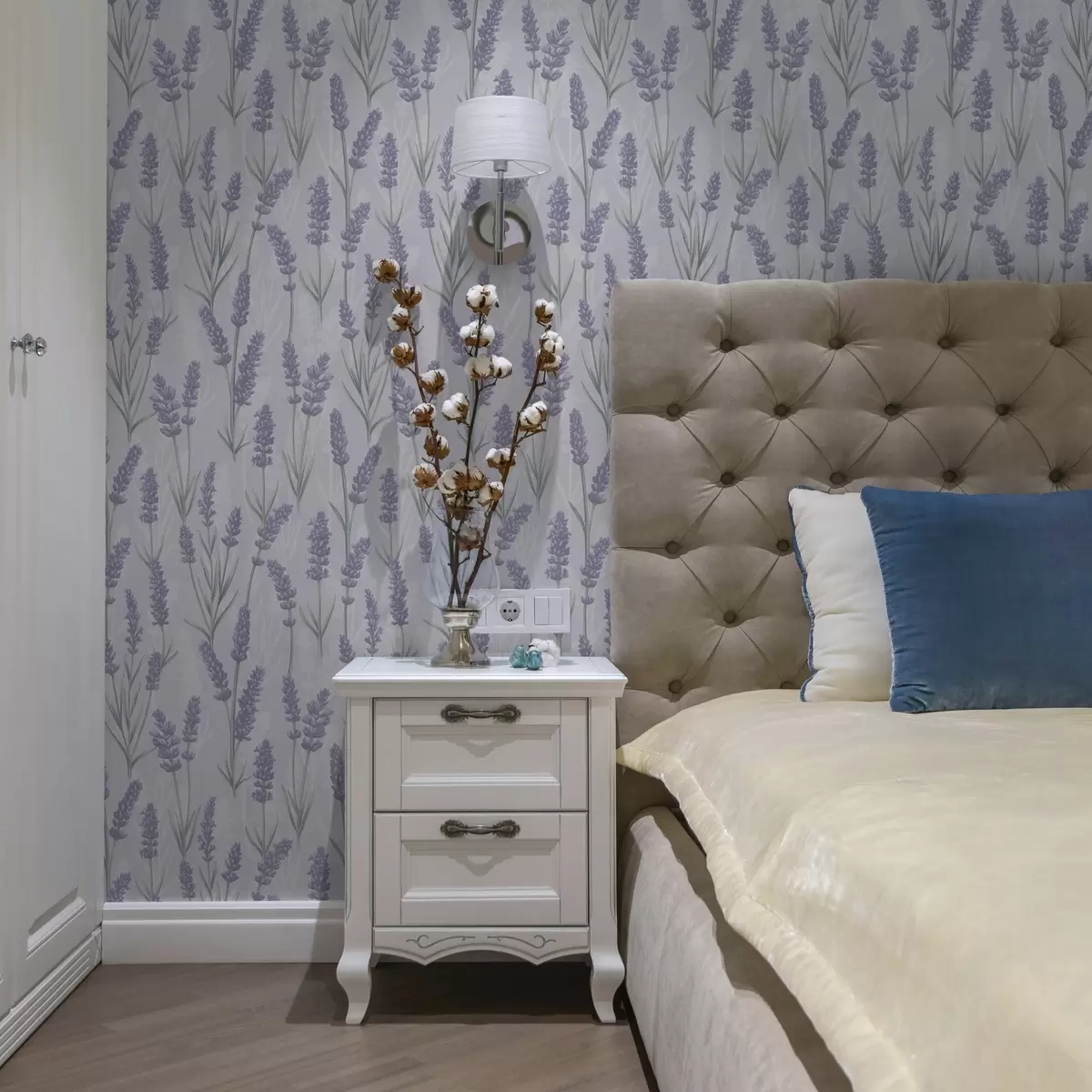 Pozadina Grančice lavande u blijedoljubičastoj paleti akvarela a00447