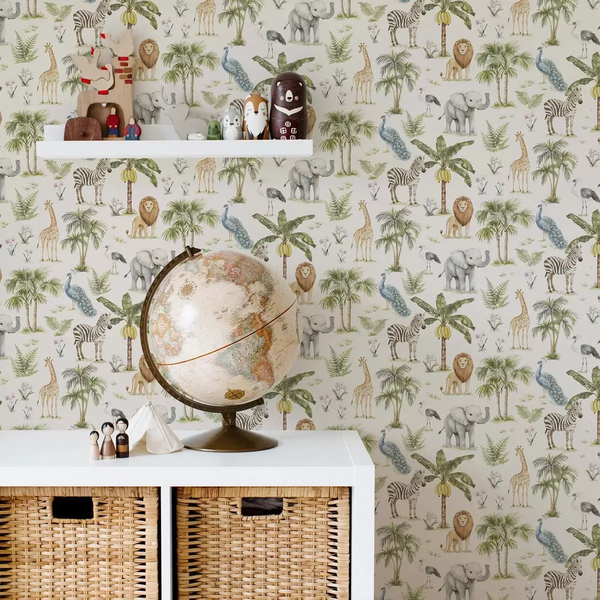 Pozadina Afričke životinje među palmama i egzotičnim biljkama a00321