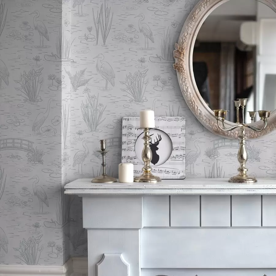 zidne murale Crtanje čaplji i vodenih biljaka u mirnim sivim nijansama a00479