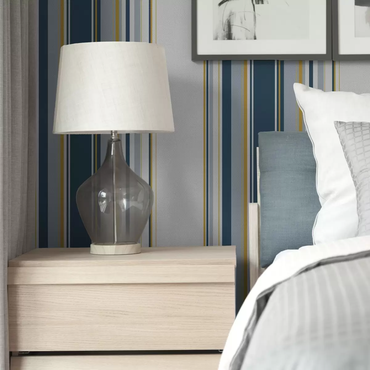 Pozadina Gusti uzorak plavih i žutih okomitih pruga a00524