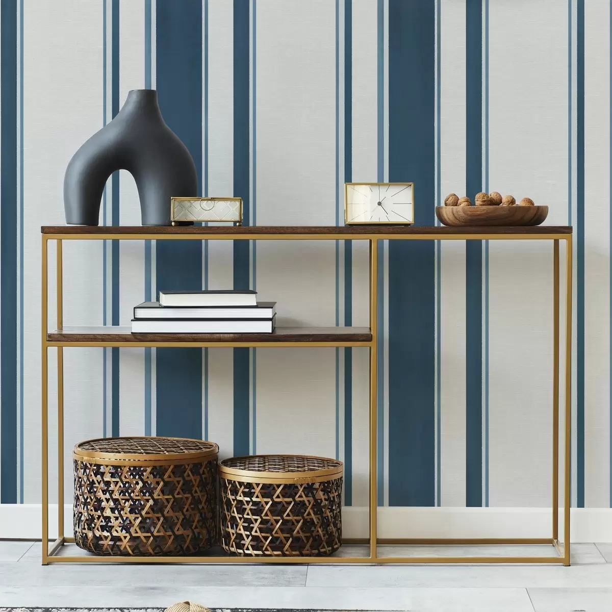 Pozadina Plave i tirkizne okomite pruge na svijetloj pozadini a00528