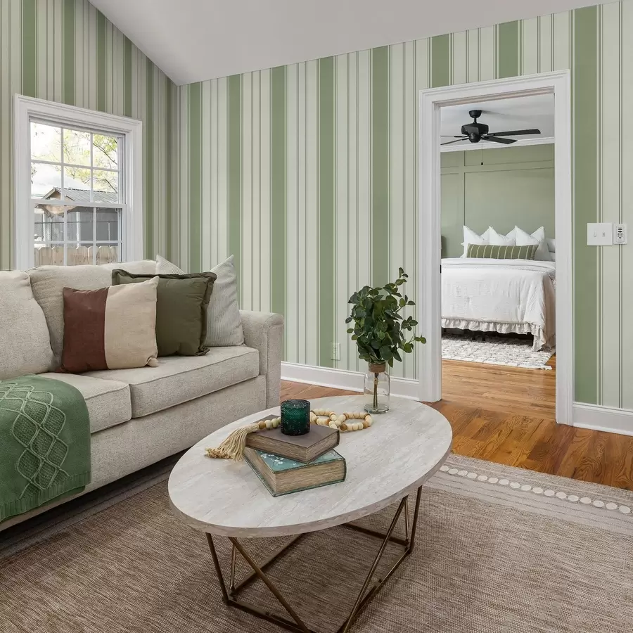 zidne murale Krem pozadina sa širokim svijetlozelenim prugama a00561