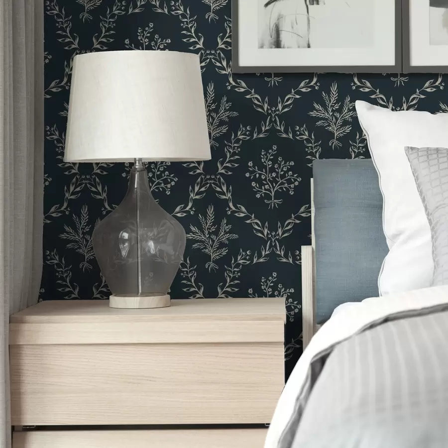 zidne murale Bijeli vijenci od bilja i cvijeća na tamnozelenoj podlozi a00599v2