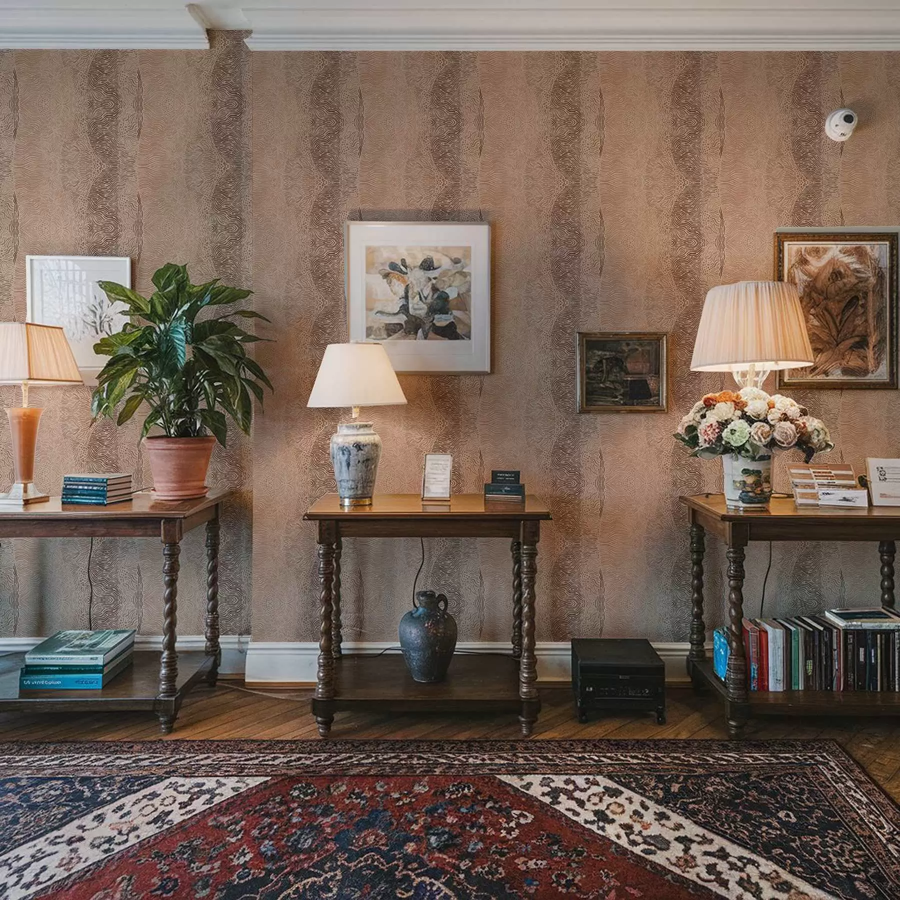 zidne murale Valoviti geometrijski uzorak u svijetlo bež-smeđoj paleti a00804