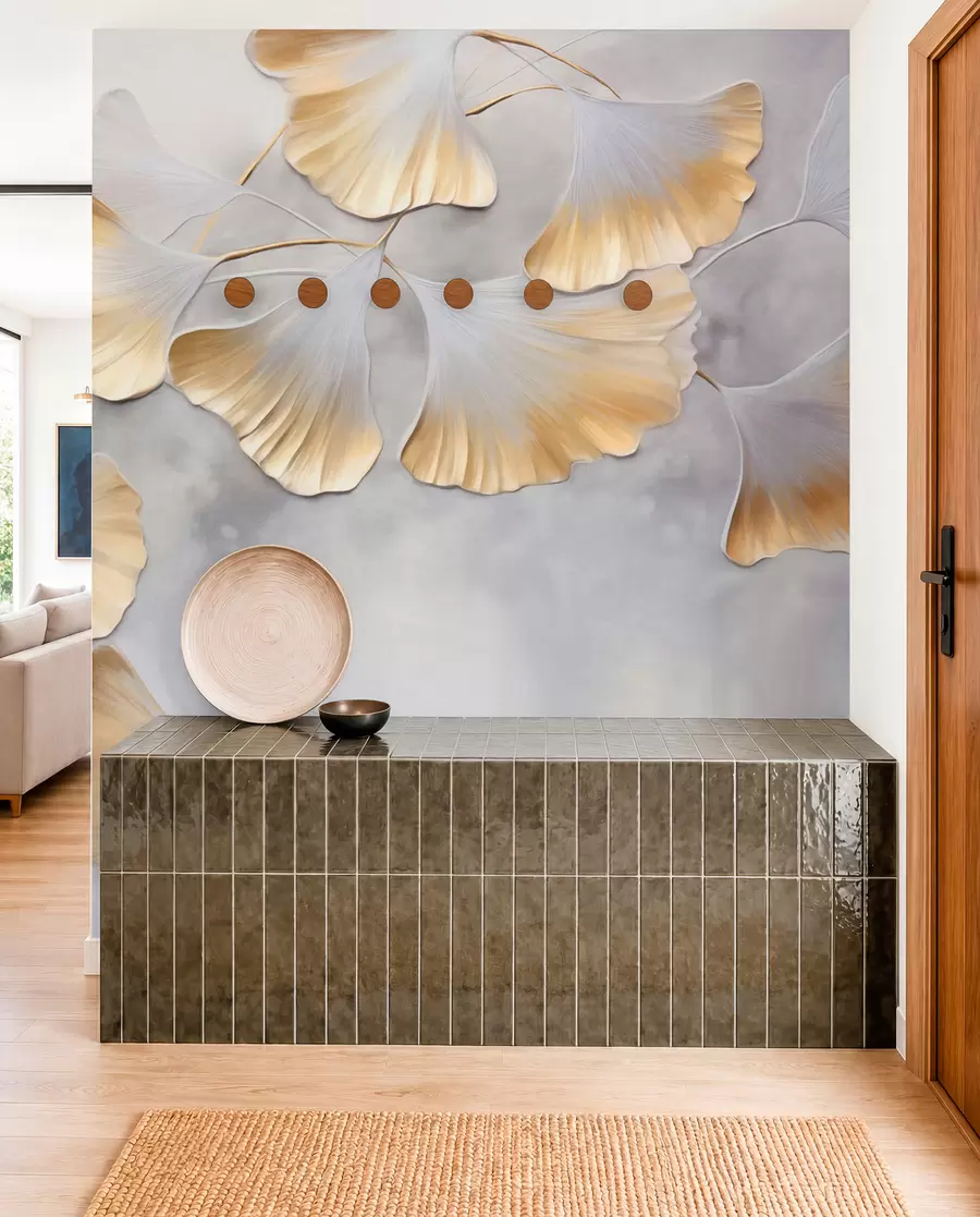 zidne murale Listovi ginka bilobe sa žutim rubovima na grani, siva teksturirana pozadina, elegantan i minimalistički dizajn w09472