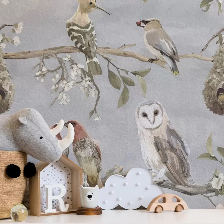 zidne murale Ptice na granama s cvijećem na sivoj pozadini a00738