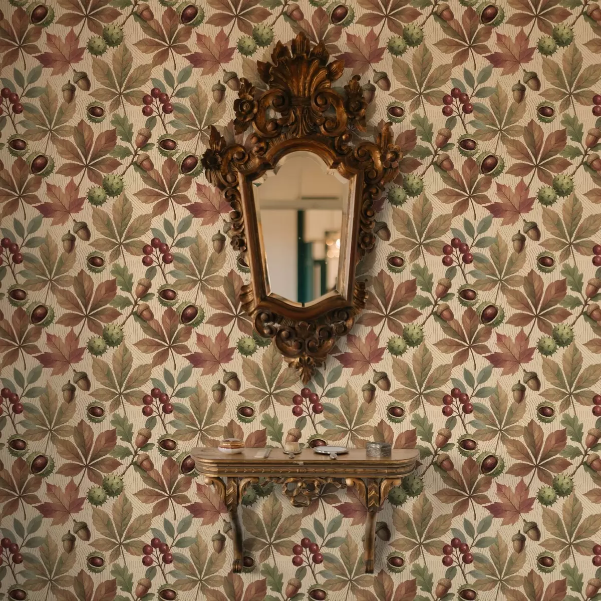 Pozadina Jesensko lišće, žirevi i bobice na bež pozadini a00754