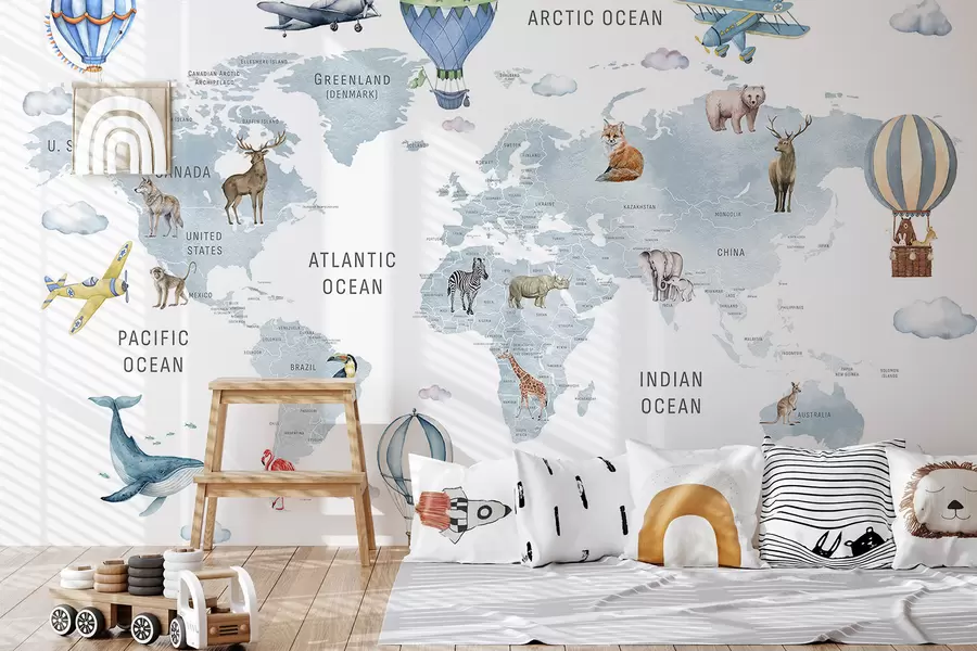 zidne murale Dječja karta u akvarelnom stilu sa životinjama i balonima na vrući zrak. Engleski jezik. Plava boja. c00001env1