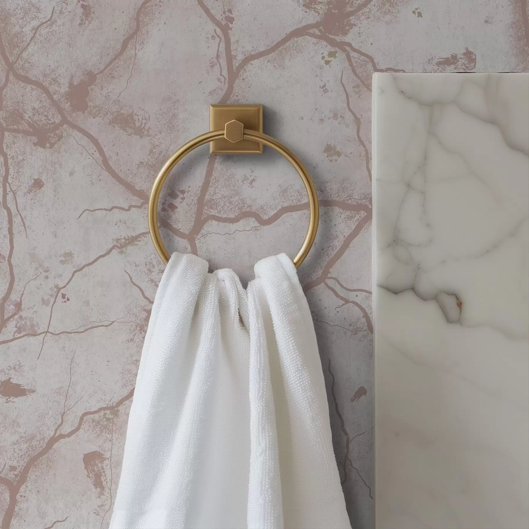 zidne murale Svijetli beton s čipkom ružičastih pukotina i mrlja a00987