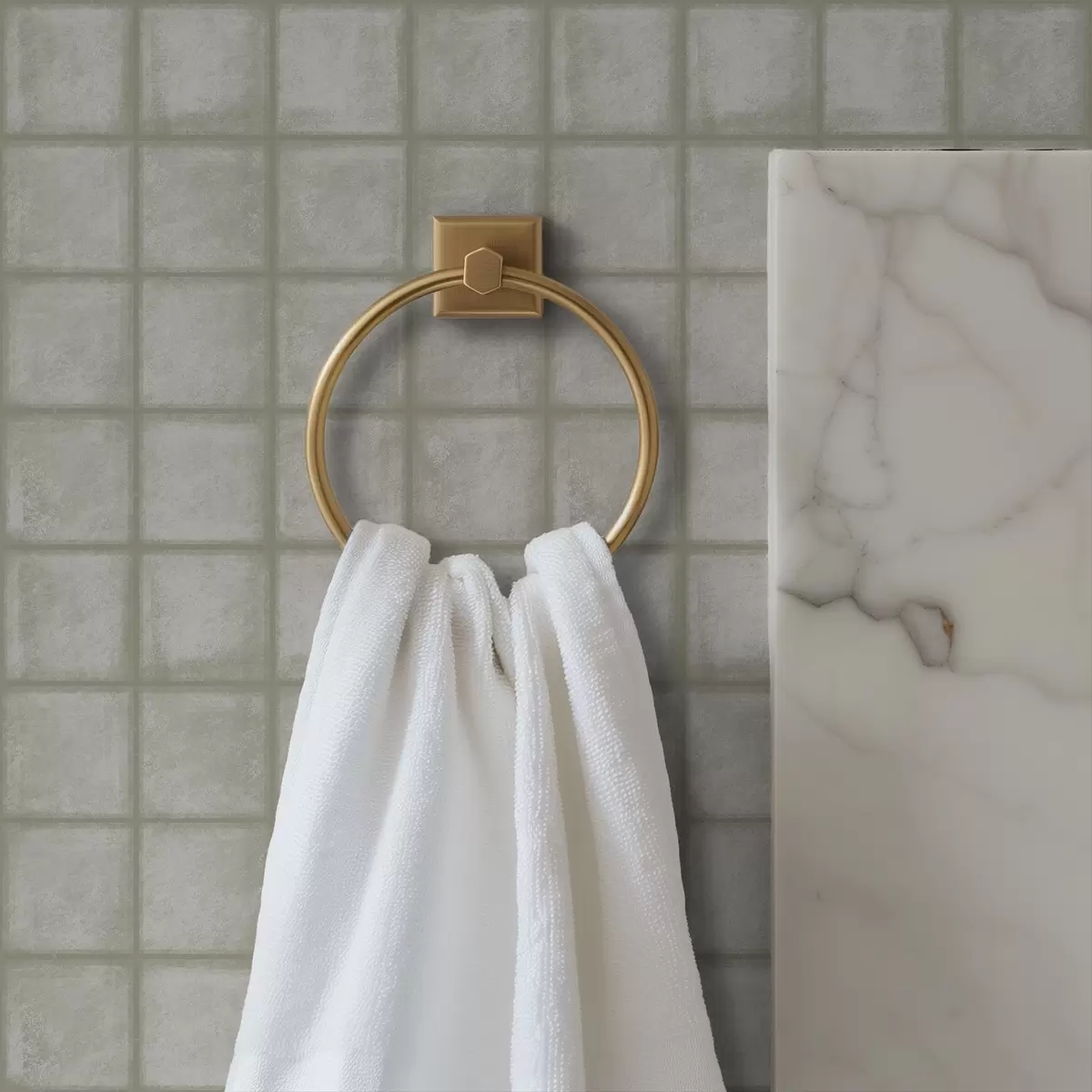 Pozadina Imitacija kvadratnih pločica u nježnoj sivo-zelenoj paleti a00988